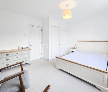 3 bedroom terraced house to rent - Photo 3