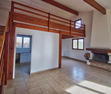 Maison à louer 5 pièce(s) 136M² avec jardin d'environ 900m² - Photo 1