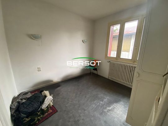 Maison avec deux chambres sur sous sol de 87 m2 avec jardin et garage - Photo 1