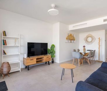 3 room luxury Flat for rent in Torremolinos, Spain - Photo 3