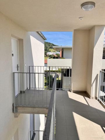 ab 15.4.2026 - Neuwertige 3 Zimmer Terrassen Wohnung - im Grünen- Penthouse Flair - besuchen Sie auch auch die 360 Grad Tour - Photo 2