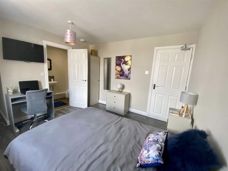 1 bed house share to rent in Berry Street, Burnley, BB11 - Photo 3