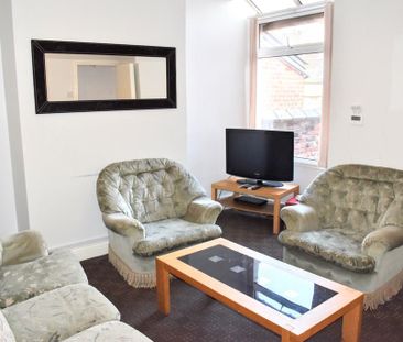 3 bedroom terraced house to rent - Photo 1