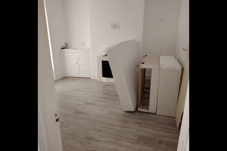 4 Bed End Terrace, Liverpool St, M6 - Photo 3
