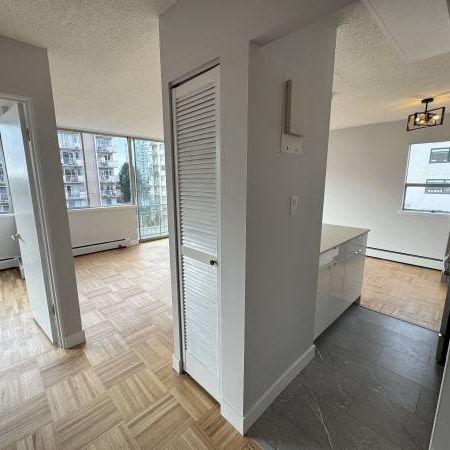 1 Bedroom 1 Bathroom Near Downtown, English Bay Sunset Beach - Photo 1