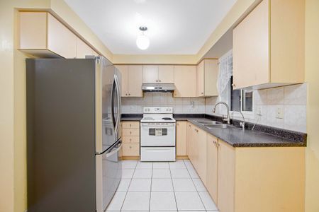 For Lease - 30A Beachell Street, Toronto, Ontario - Photo 5