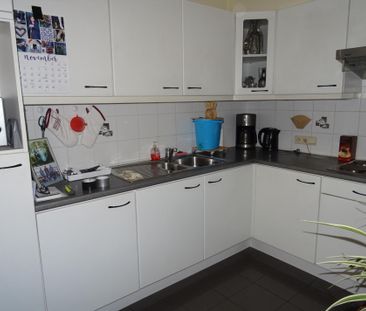 - Sint-Niklaas – Rustig gelegen appartement met 2 slaapkamers, terr... - Photo 6