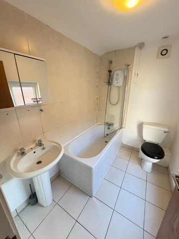 69 Donard Street, Belfast, BT6 8EJ - Photo 2