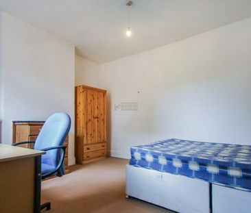 5 bedroom terraced house to rent - Photo 5