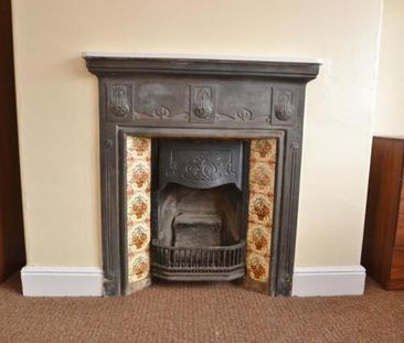 4 bedroom terraced house to rent - Photo 1