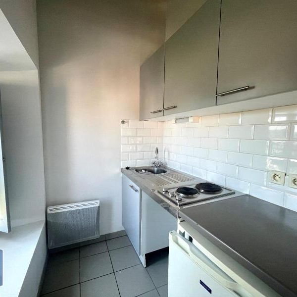 Location Appartement 1 pièce 22m² NARBONNE 11100 - Photo 1