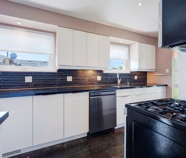 For Lease - 44 Marblehead Crescent, Brampton, Ontario - Photo 6