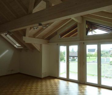 Gemütliche 3.5-Zimmer-Dachwohnung mit Specksteinofen und Galerie - Foto 1
