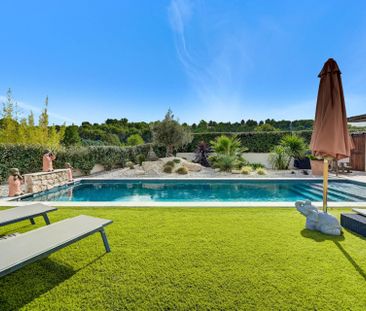 Location Maison contemporaine Aix-en-Provence 6 Pièces 150 m² - Photo 2