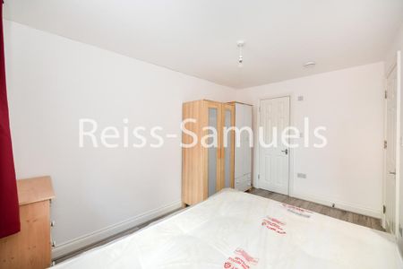 6 bedroom terraced house to rent - Photo 5