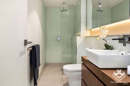 2 Bedroom Apartment - Photo 4