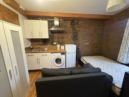 Studio to rent - Photo 4