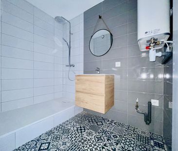 Location Appartement 2 pièces 44m² - Photo 4