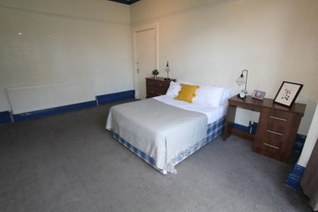 7 bedroom house to rent - Photo 3