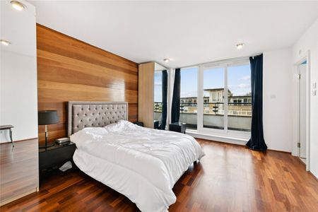 Flat 234, Compass House, Smugglers Way, London - Photo 3