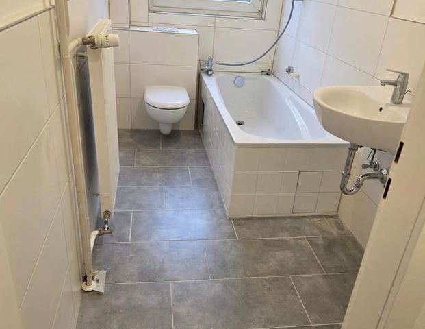 Frisch renovierte 3-Zimmer-Wohnung in Hofheim am Taunus-Marxheim - Foto 1