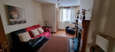 131 Main Street, Fintona, Omagh, BT78 2AH - Photo 2