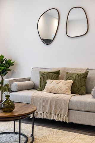 1 bedroom serviced apartment to rent - Photo 3