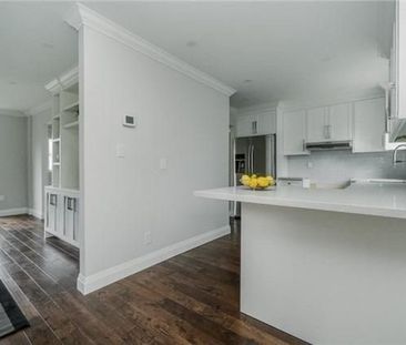 For Lease - 1534 Forestdale Court, Oakville, Ontario - Photo 3