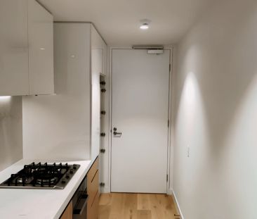 1 Bedroom*708 - Photo 4