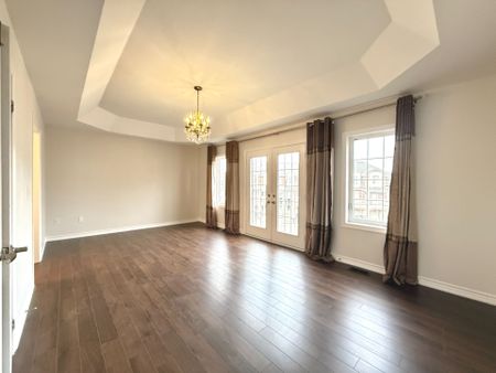 For Lease - 118 Livante Court, Markham, Ontario - Photo 3