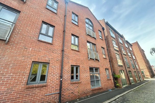 Steam Mill Street - Photo 1