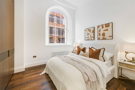 Charles Street, W1J - Photo 2