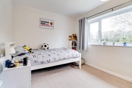 3 bedroom semi-detached house to rent - Photo 3