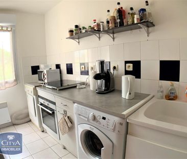 Location Appartement 3 pièces 62m² L ISLE JOURDAIN 32600 - Photo 3
