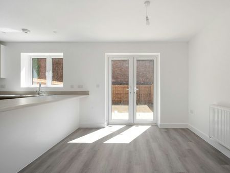 Charles Dyer Close, Melton Mowbray, LE13 - Photo 4