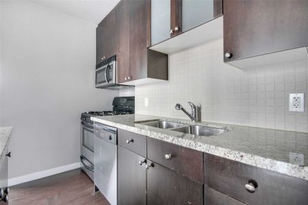 For Lease - 1 Shaw Street Unit# 421, Toronto, Ontario - Photo 5