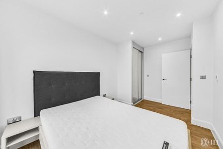 3 bedroom flat to rent - Photo 2