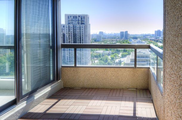 For Lease - 1 Concorde Place Unit# 2103, Toronto, Ontario - Photo 1