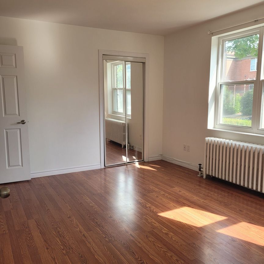 For Lease - 44 Bartonville Avenue Unit# 1, Toronto, Ontario - Photo 1