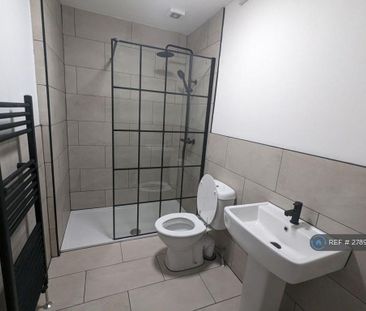 4 bedroom terraced house to rent - Photo 1