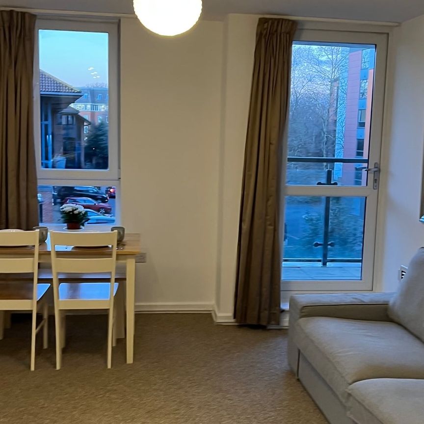 1 Bed Flat, College Street, SO14 - Photo 1