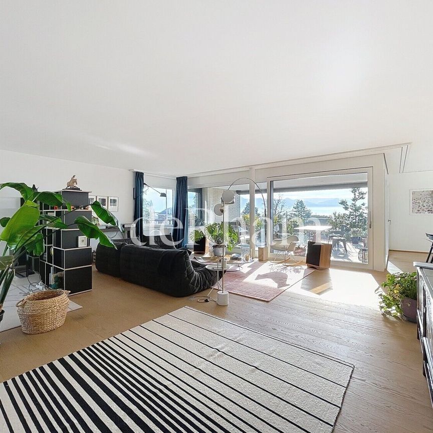 LUTRY: Splendid 4.5 with terrace and lake view! - Photo 1