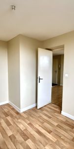 Location Appartement 2 pièces 40m² QUESNOY SUR DEULE 59890 - Photo 4
