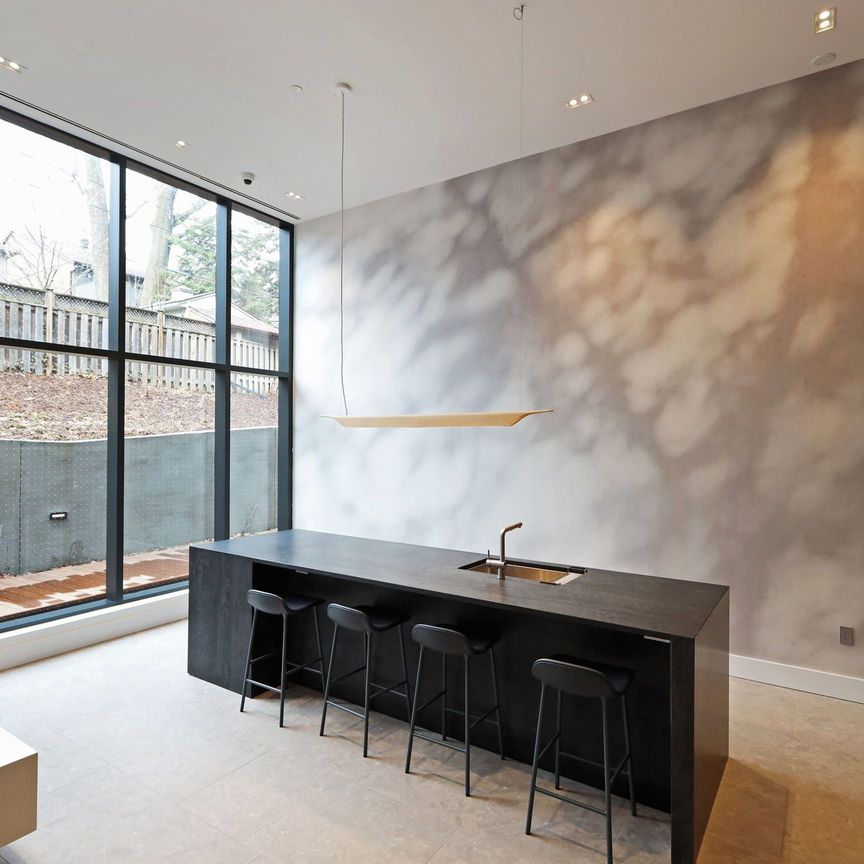 For Lease - 1720 Bayview Avenue Unit# 417, Toronto, Ontario - Photo 1