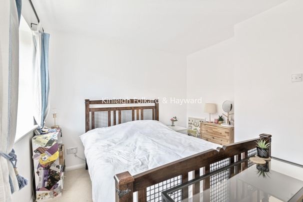 Massingberd Way, London SW17 - Photo 1