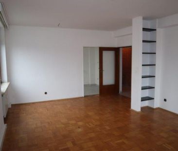Helle und freundliche 2-Zimmer-Wohnung mit Balkon im Herzen von Vlu... - Photo 1