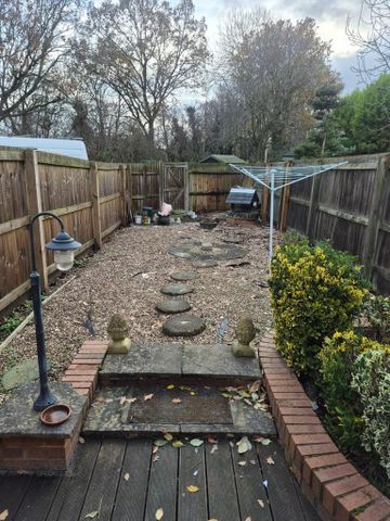 2 bedroom terraced house to rent - Photo 5