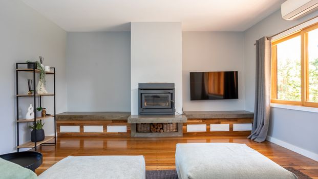 Spacious Unfurnished Family Home With Outdoor Entertaining Area & Garden Maintenance Included - Photo 1