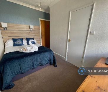 1 bedroom in a house share to rent - Photo 6
