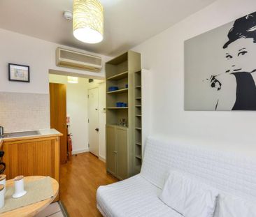 Studio for rent - Photo 1